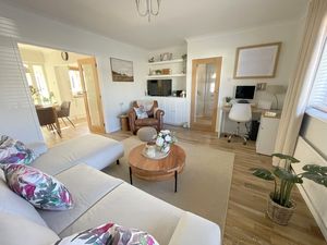 Birch Avenue- click for photo gallery